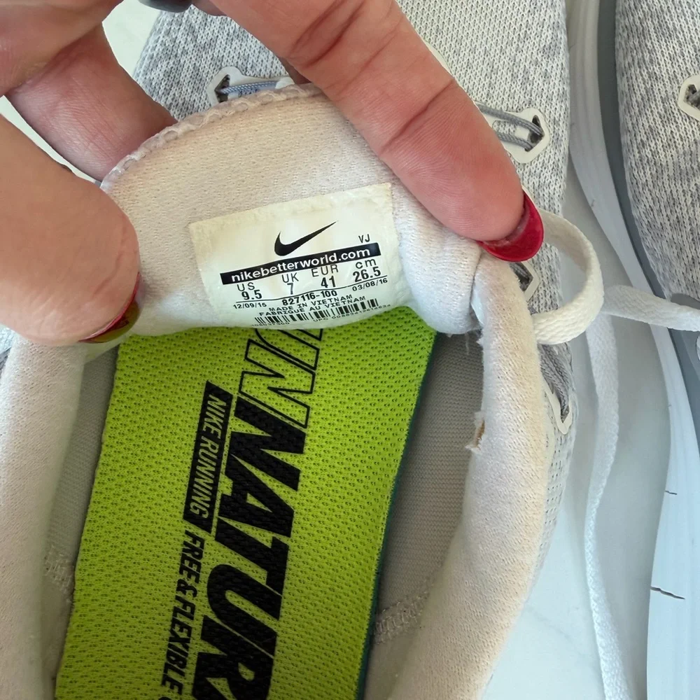 Nike White and Gray RunNatural Running Shoes - Picture 6 of 6